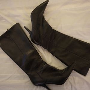 Nine West black leather knee high boot 3" heel